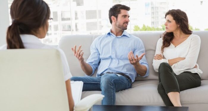 Marriage Counseling Tips: Ways on Dealing with a Workaholic Spouse